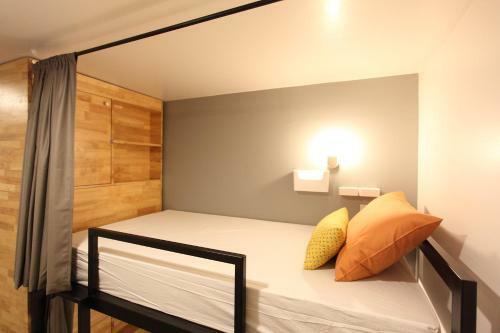 Lupta Hostel Patong Hideaway