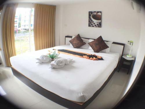Hostal Swiss House