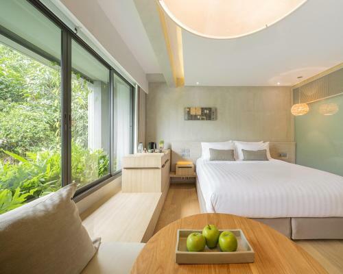 Hotel Ad Lib