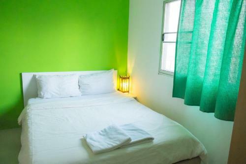 Hostal Rainforest Guest House
