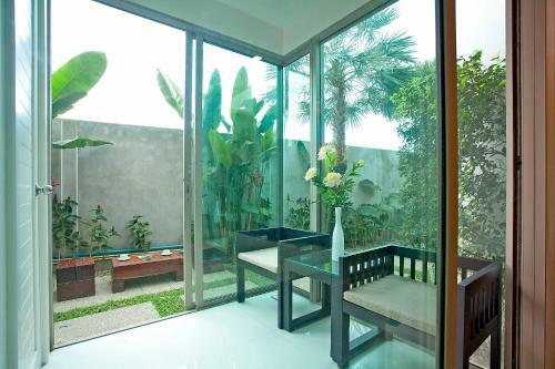 Kamala Chic Apartment, Phuket Luxury Holiday Rentals