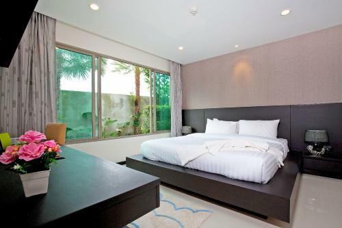 Kamala Chic Apartment, Phuket Luxury Holiday Rentals