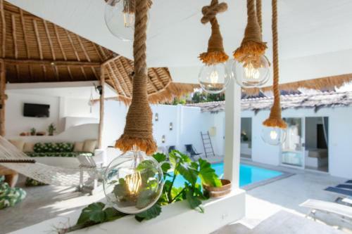 Eden Beach Villas