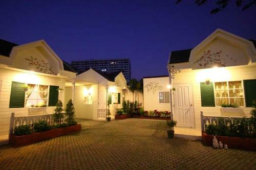 Hotel Oberry Resort