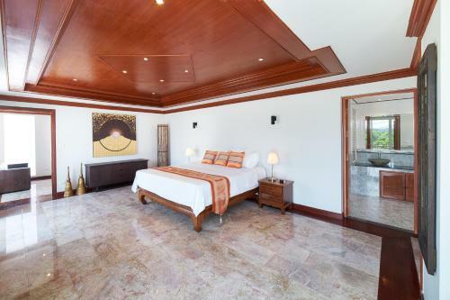 Aparthotel Surin Sabai Condominium