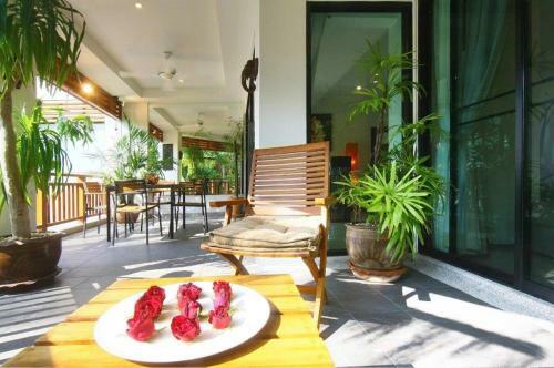 Aparthotel Surin Sabai Condominium