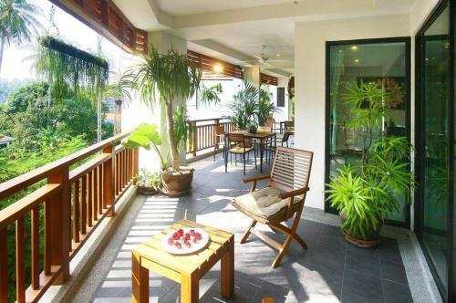 Aparthotel Surin Sabai Condominium