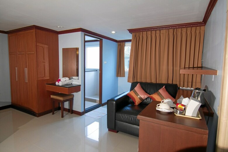 Hotel Sky Suites