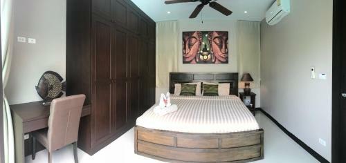 Plunge Tropical Villa