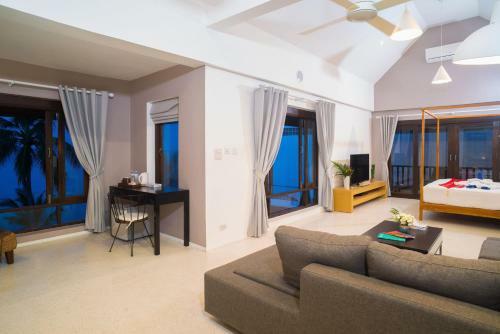 Baan Bophut Beach Hotel