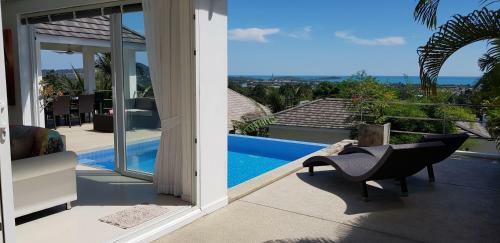 Paradise Island Villa