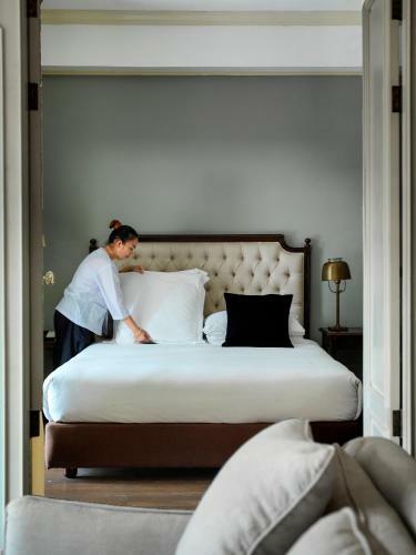 Cabochon Hotel & Residence
