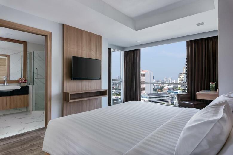 Hotel Adelphi Grande Sukhumvit By Compass Hospitality