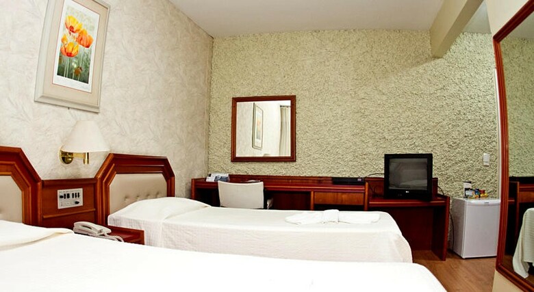 Caravelle Palace Hotel