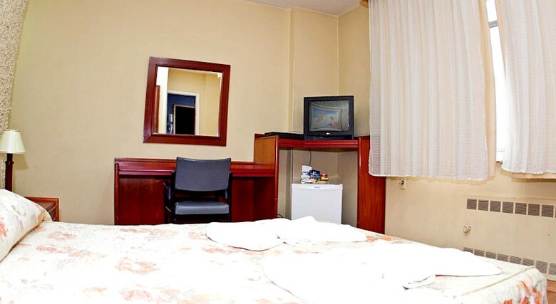 Caravelle Palace Hotel