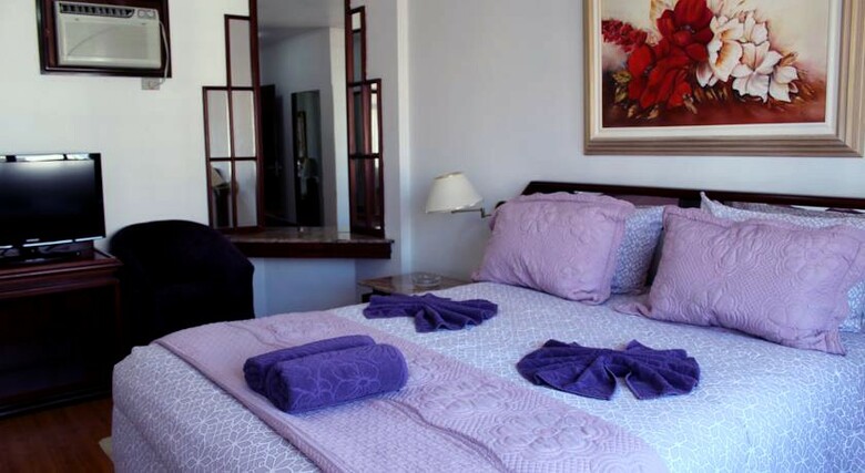Caravelle Palace Hotel