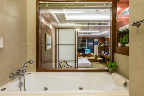 Jasmine City Hotel