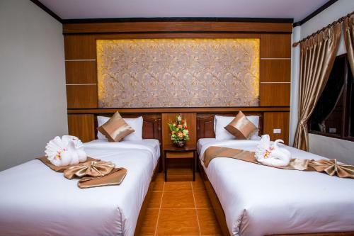 Hotel Phi Phi Andaman Beach Resort