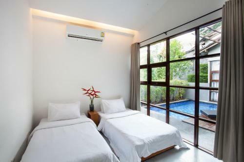 Baan Talay Pool Villa