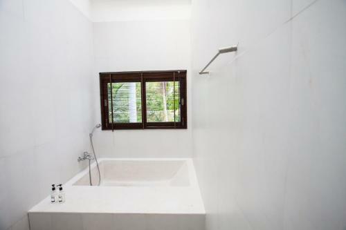 Baan Talay Pool Villa