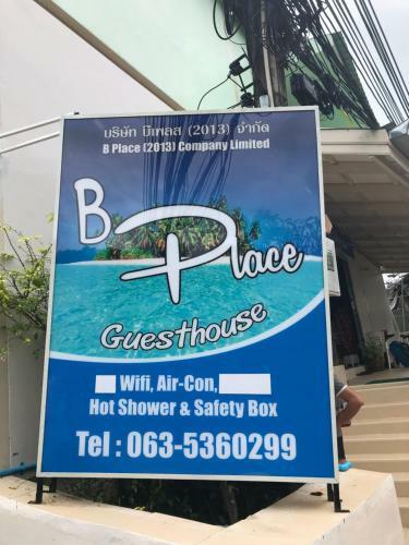 Hostal B Place Guesthouse