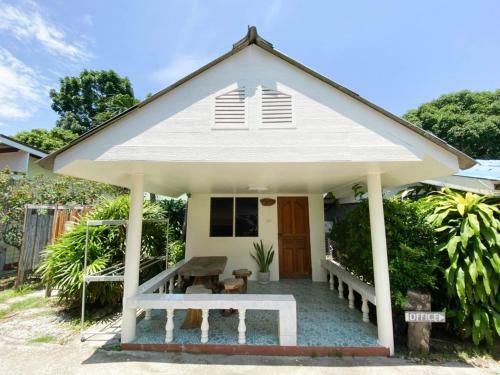 Hotel Bell House Resort