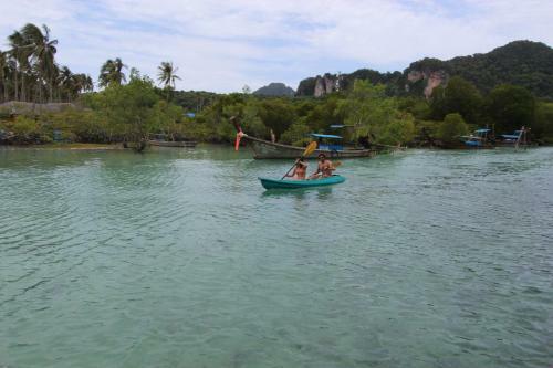 Hotel Phi Phi Ba Kao Bay Resort