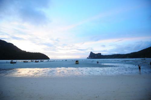 Phi Phi Twin Palms Bungalow
