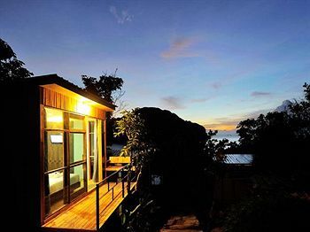 Phi Phi Sea Sky Resort