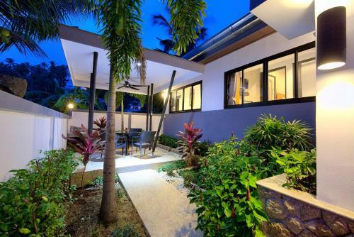 Nb Sunrise Mountain Villa