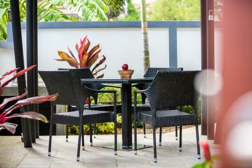 Nb Sunrise Mountain Villa