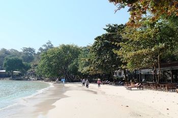 Sangthian Beach Resort
