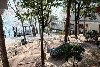 Sangthian Beach Resort