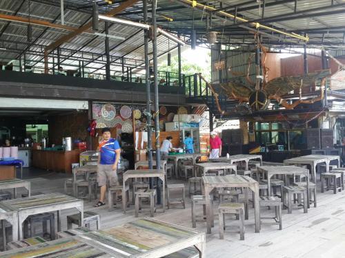 Hotel Phi Phi Andaman Legacy Resort