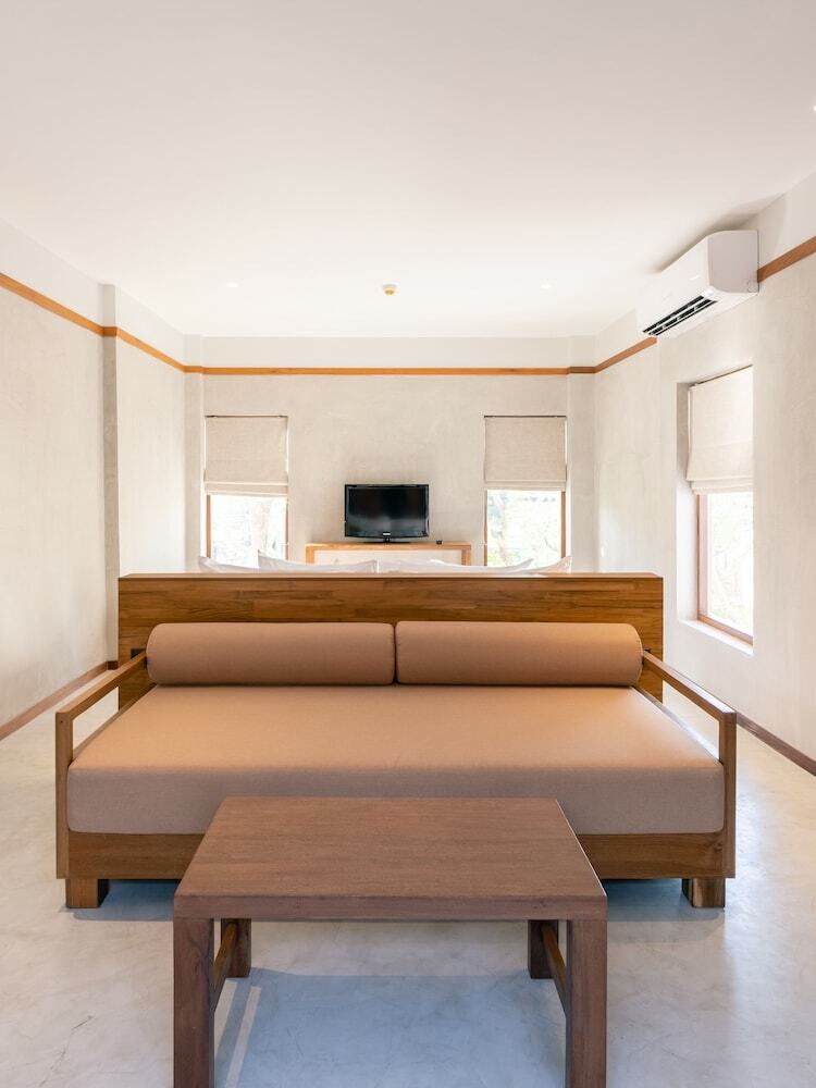 Hotel Banana Fan Sea Resort