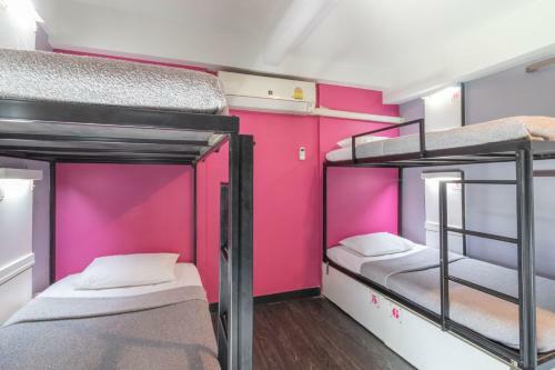 Cheqinn Bangkok Hostel