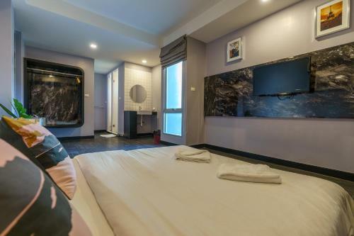 Cheqinn Bangkok Hostel