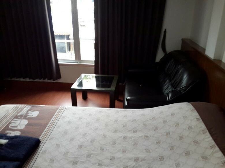 Hotel Orchid Inn