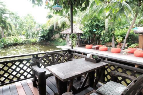 Hotel Save House Resort