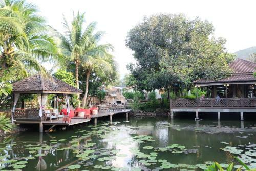 Hotel Save House Resort
