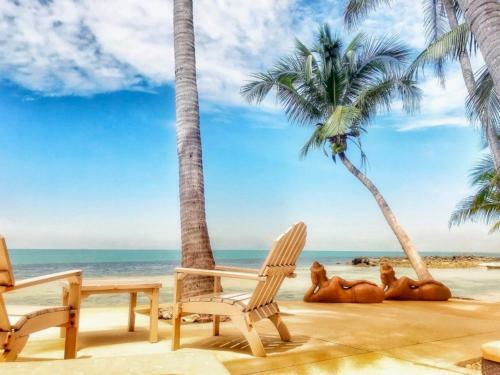 Sibaja Palms Sunset Beach Luxury Villa