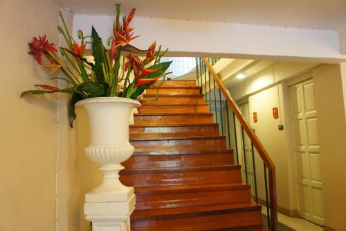 Aparthotel Ratchadamnoen Residence