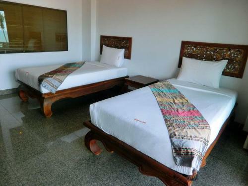 Hotel Poolsawat Villa