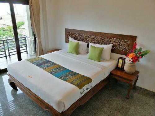 Hotel Poolsawat Villa