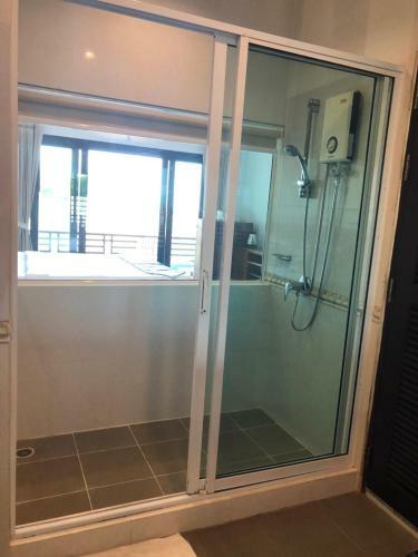 Hotel Poolsawat Villa