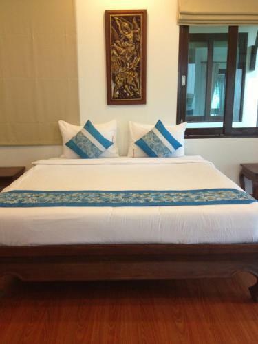 Hotel Poolsawat Villa