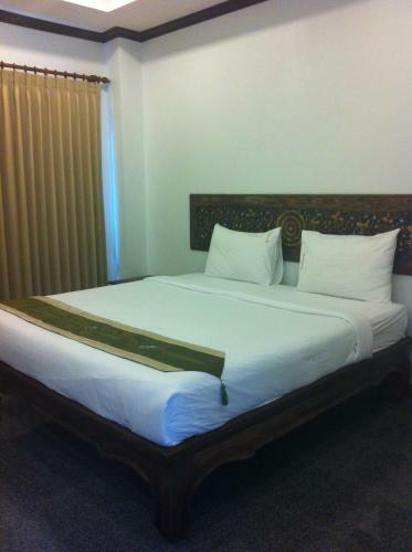 Hotel Poolsawat Villa