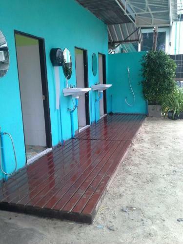 Albergue Apache Beach House