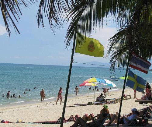 Hotel Coconut Beach Resort