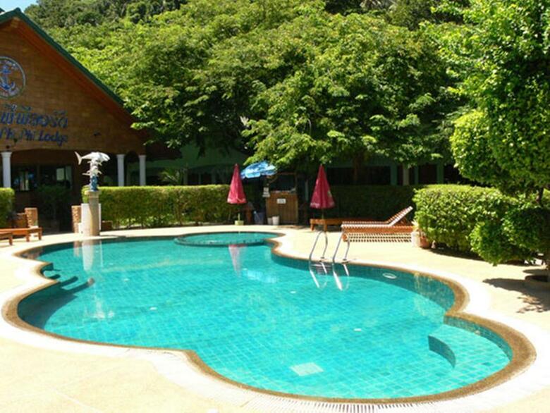 Chao Koh Phi Phi Lodge